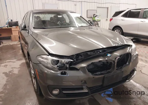 2015 BMW 528I xDrive z USA, uszkodzony, nr VIN WBA5A7C50FD622485